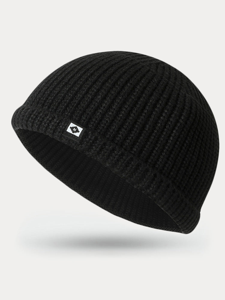 Modische warme Strickmütze