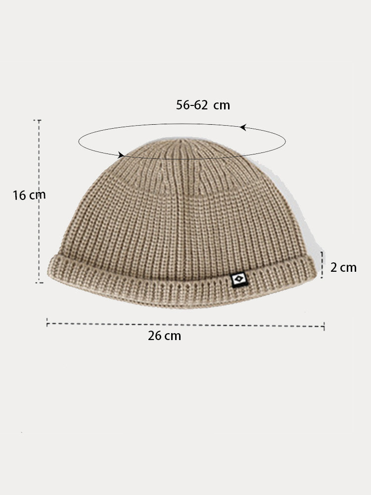 Modische warme Strickmütze
