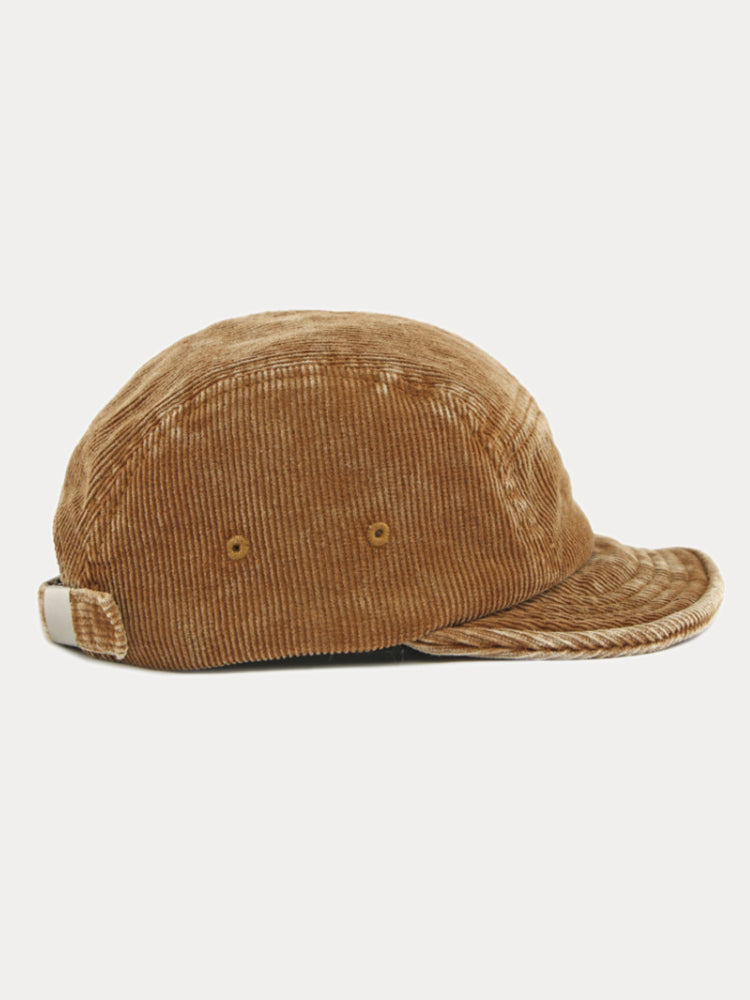 Stylische Baseballkappe aus Cord mit kurzem Schirm