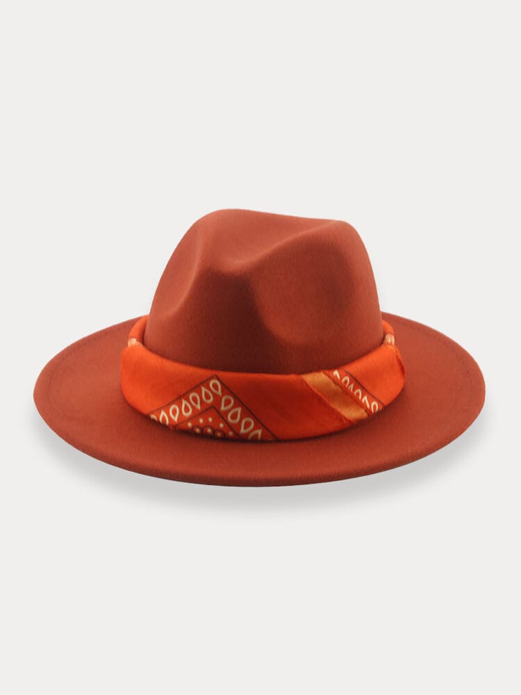 Flachkrempiger Fedora Hut mit Halstuch