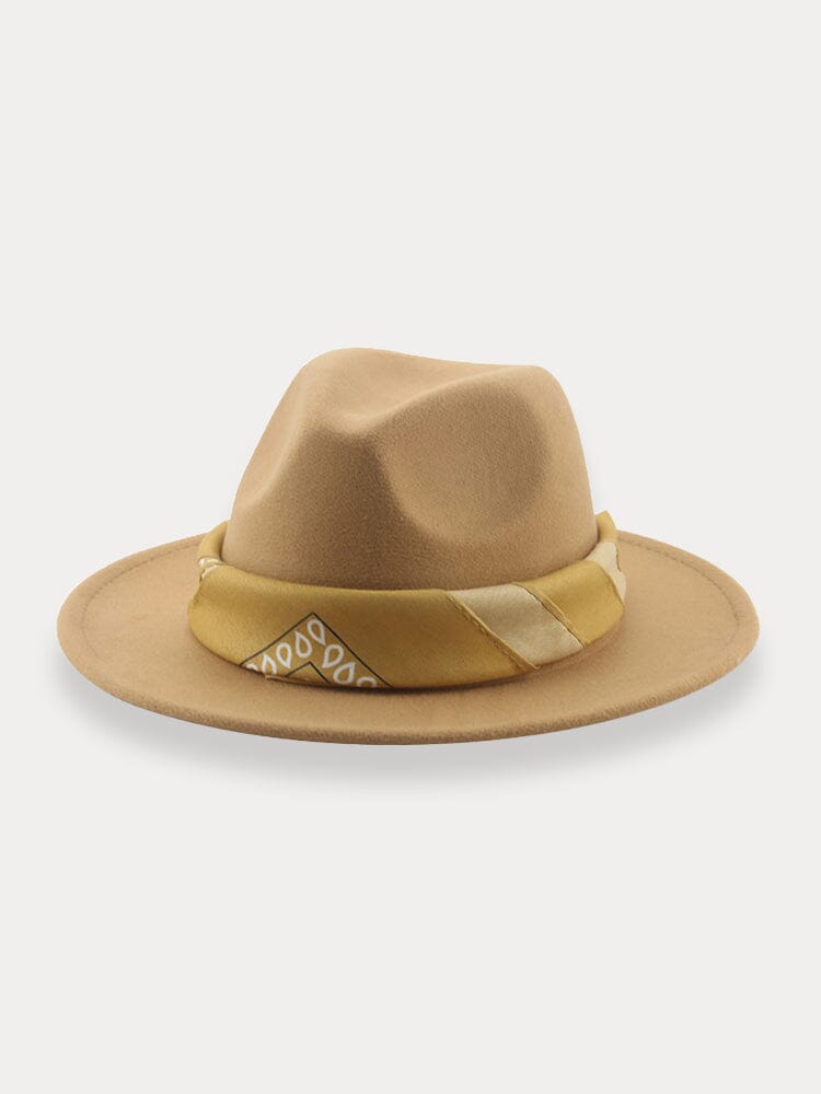 Flachkrempiger Fedora Hut mit Halstuch