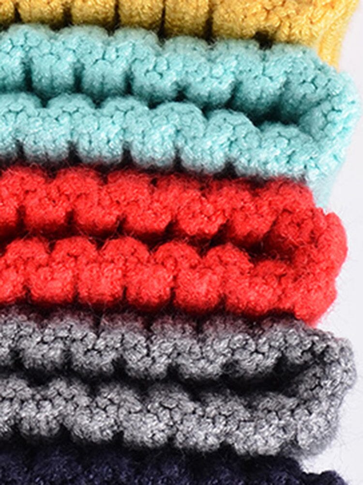 Minimalistische Strickmütze mit Umschlag